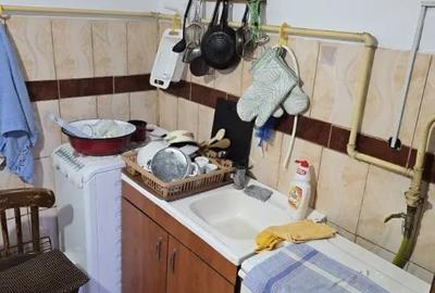 Casă cu 3 camere cu Teren 240 Mp în 23 August