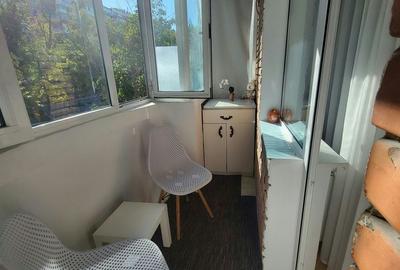 Apartament cu 2 camere decomandat în Lacu