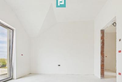 Duplex cu 4 camere cu Canalizare în Covaci - 27