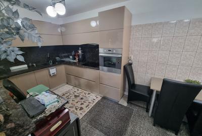 Casă individuală cu 3 camere cu Canalizare în Brătianu - 18