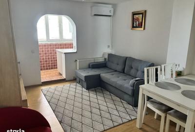 Apartament cu 3 camere decomandat în Băneasa