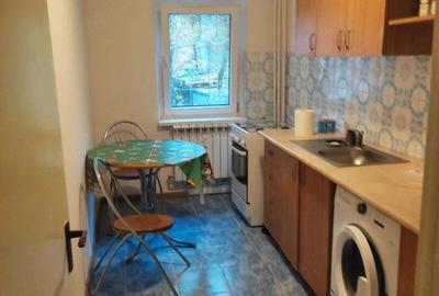 Apartament cu 2 camere decomandat, mobilat în Tineretului