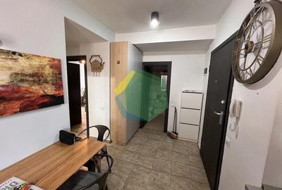 Apartament cu 2 camere decomandat, mobilat în Sud-Vest