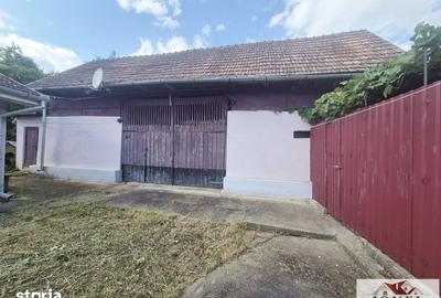 Casă cu 3 camere cu Teren 1512 Mp în Unirea