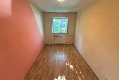 Apartament cu 3 camere decomandat în Ostroveni - 5