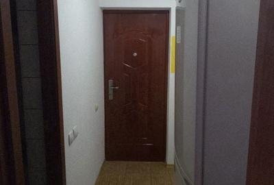 Garsonieră decomandată în Casa Cărții - 3
