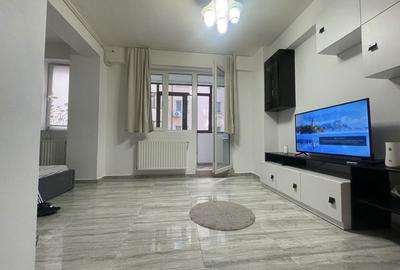 Garsonieră decomandată în Roșu - 9