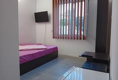 Casă cu 4 camere cu Teren 230 Mp în Central - 1