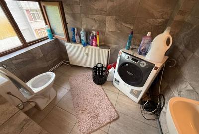 Apartament cu 4 camere decomandat, mobilat în Central - 12