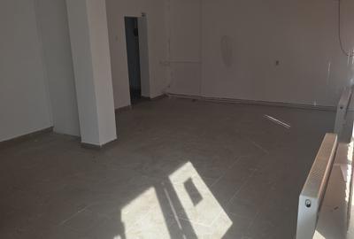 Spațiu comercial, de 85 mp, în Nicolae Bălcescu - 2
