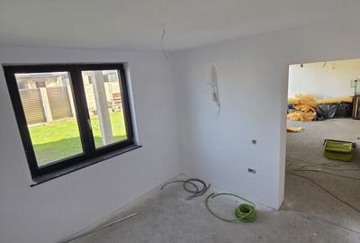 Casă cu 4 camere cu Teren 600 Mp în Lumina - 3