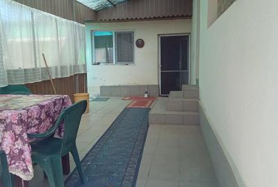 Casă cu 3 camere cu Teren 1080 Mp în Macea