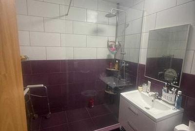 Apartament cu 2 camere decomandat în Militari