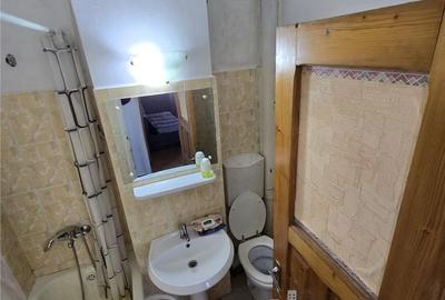 Apartament cu 2 camere decomandat în Alexandru cel Bun - 2