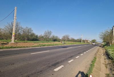 Teren de 700 mp, în Central - 2