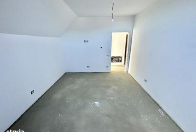 Casă cu 4 camere în Dancu