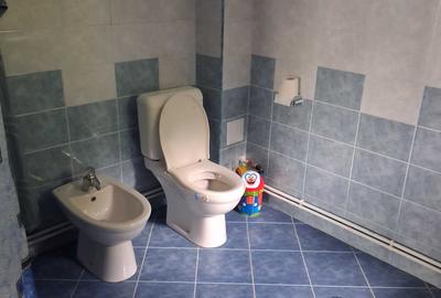 Casă cu 4 camere în Central - 3