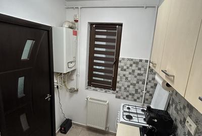 Garsonieră decomandată în Central - 1