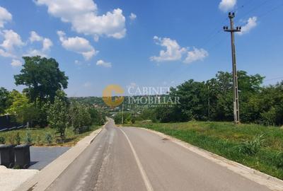 Teren Construcții intravilan de 1000 mp, în Rediu - 1