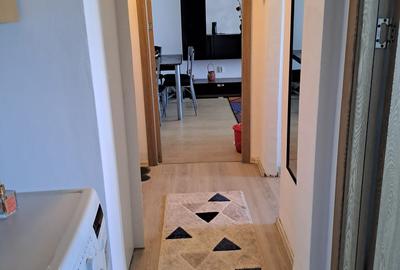 Apartament cu 2 camere decomandat în Găvana