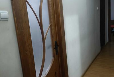 Apartament cu 4 camere decomandat în Gară