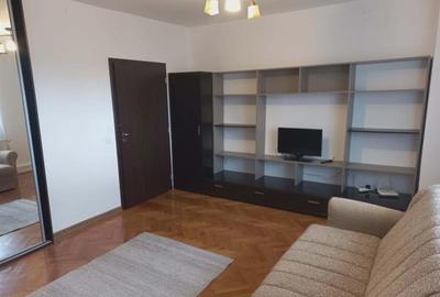 Apartament cu 2 camere semidecomandat, mobilat în Centrul Istoric - 2