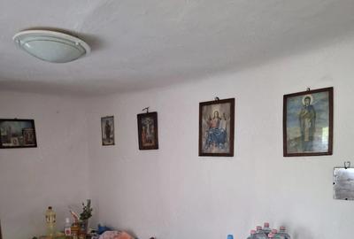 Casă cu Teren 200 Mp în Central