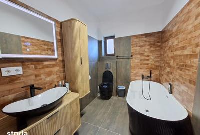Casă cu 4 camere cu Teren 500 Mp în Central - 18