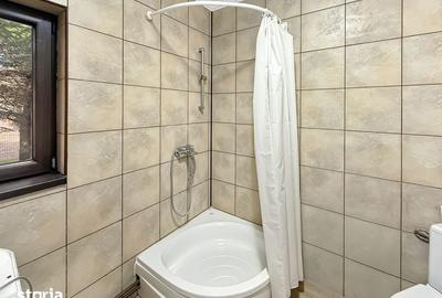 Casă cu 2 camere cu Teren 1500 Mp în Sinești