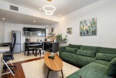 Apartament cu 2 camere semidecomandat, mobilat în Ferdinand
