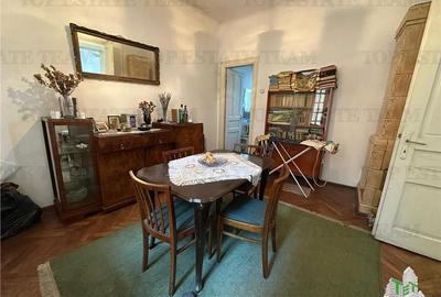 Apartament cu 3 camere semidecomandat în Central - 1