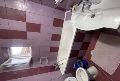 Apartament cu 2 camere semidecomandat în City Park Mall