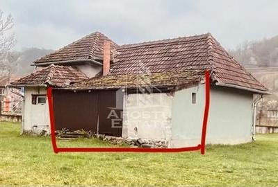 Casă individuală cu 2 camere cu Canalizare în Lazuri - 18