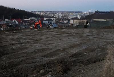 Teren de 2124 mp, în Hlincea - 2
