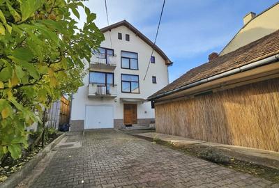 Casă individuală cu 6 camere cu Canalizare în Gruia - 2