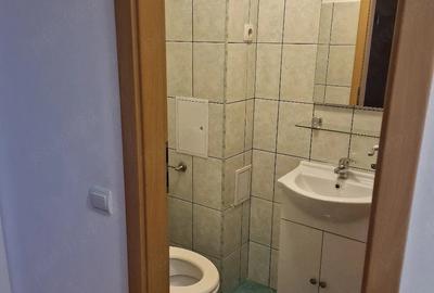 Apartament cu 3 camere decomandat în Lunei - 2