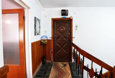 Apartament cu 3 camere decomandat în Central - 1