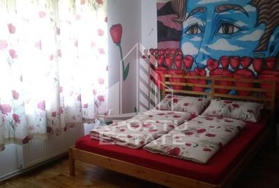 Casă individuală cu 8 camere cu Canalizare în Eșelnița - 12