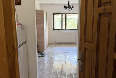 Garsonieră nedecomandată în Exterior Vest