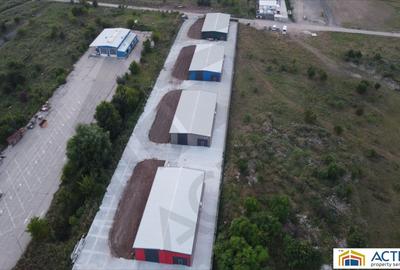 Spațiu industrial, de 500 mp, în Nord