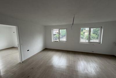 Casă cu 4 camere în Fălticeni