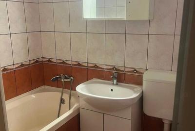 Garsonieră semidecomandată în Lipovei
