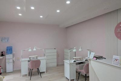 Spațiu comercial, de 43 mp, în Central