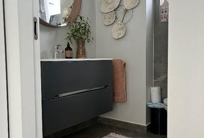 Apartament cu 2 camere în Tei