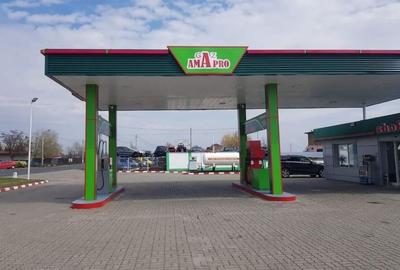 Spațiu comercial, de 3,000 mp, în Central - 2