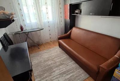 Apartament cu 4 camere decomandat, mobilat în Viziru 3 - 4