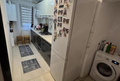 Apartament cu 3 camere semidecomandat în Central - 3