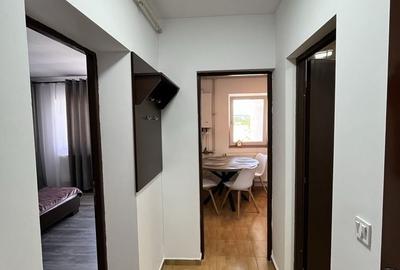 Garsonieră decomandată în Central - 9