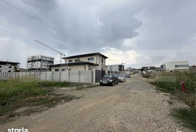 Teren de 425 mp, în Malu Mare