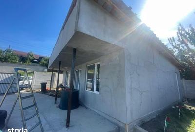 Casă cu 3 camere cu Teren 1500 Mp în Bobicești - 1